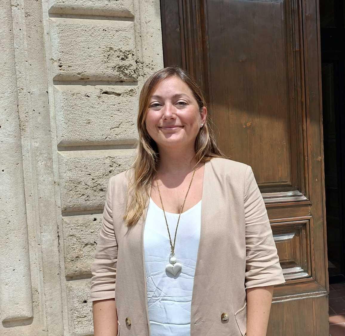 https://www.lanazione.it/image-service/view/acePublic/alias/contentid/NmRlMjIxMDYtMjFlZS00/0/mercato-settimanale-a-poggibonsi-da-martedi-scatta-la-rivoluzione.jpeg?f=1.90:1&w=1200