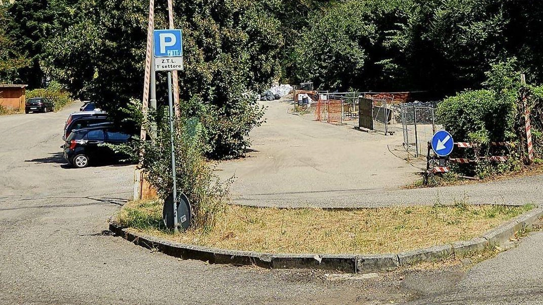 La Regione Umbria finanzia con 245.000 euro la riqualificazione dell'area di Porta Orvietana a Todi, per collegarla ai nuovi ascensori e migliorare la viabilità del centro storico. La Regione Umbria finanzia con 245.000 euro la riqualificazione dell'area di Porta Orvietana a Todi, per collegarla ai nuovi ascensori e migliorare la viabilità del centro storico.