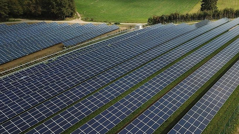Per il Pd di Sinalunga va escluso l’uso di terreni agricoli per il fotovoltaico