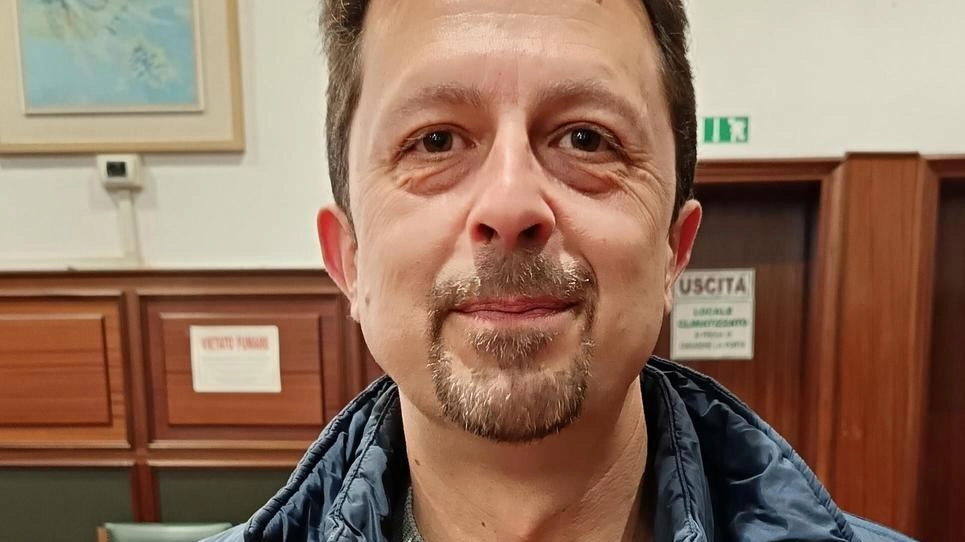 Questo pomeriggio alle 18, sarà presentato nella sala del consiglio comunale il libro "Tra Storia e Memoria. Il Comune di...