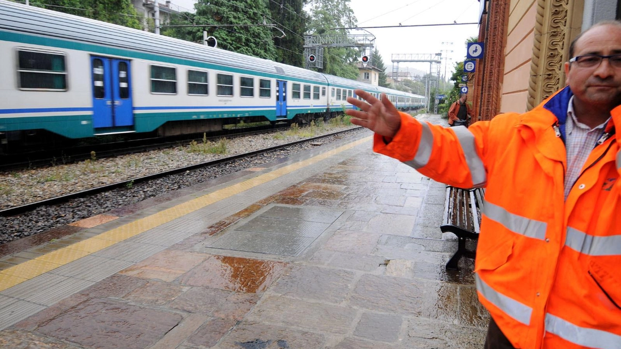 Il Gruppo Ferrovie dello Stato offre opportunità di lavoro in Toscana per diplomati in ambito tecnico. Scadenza candidature 3 dicembre 2024. Altre posizioni aperte in ingegneria e retail. Candidature online.