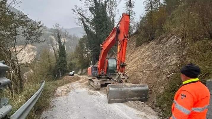 Meno soldi per sistemare le strade. Tagliato oltre un milione e mezzo: "La manutenzione sarà un problema"