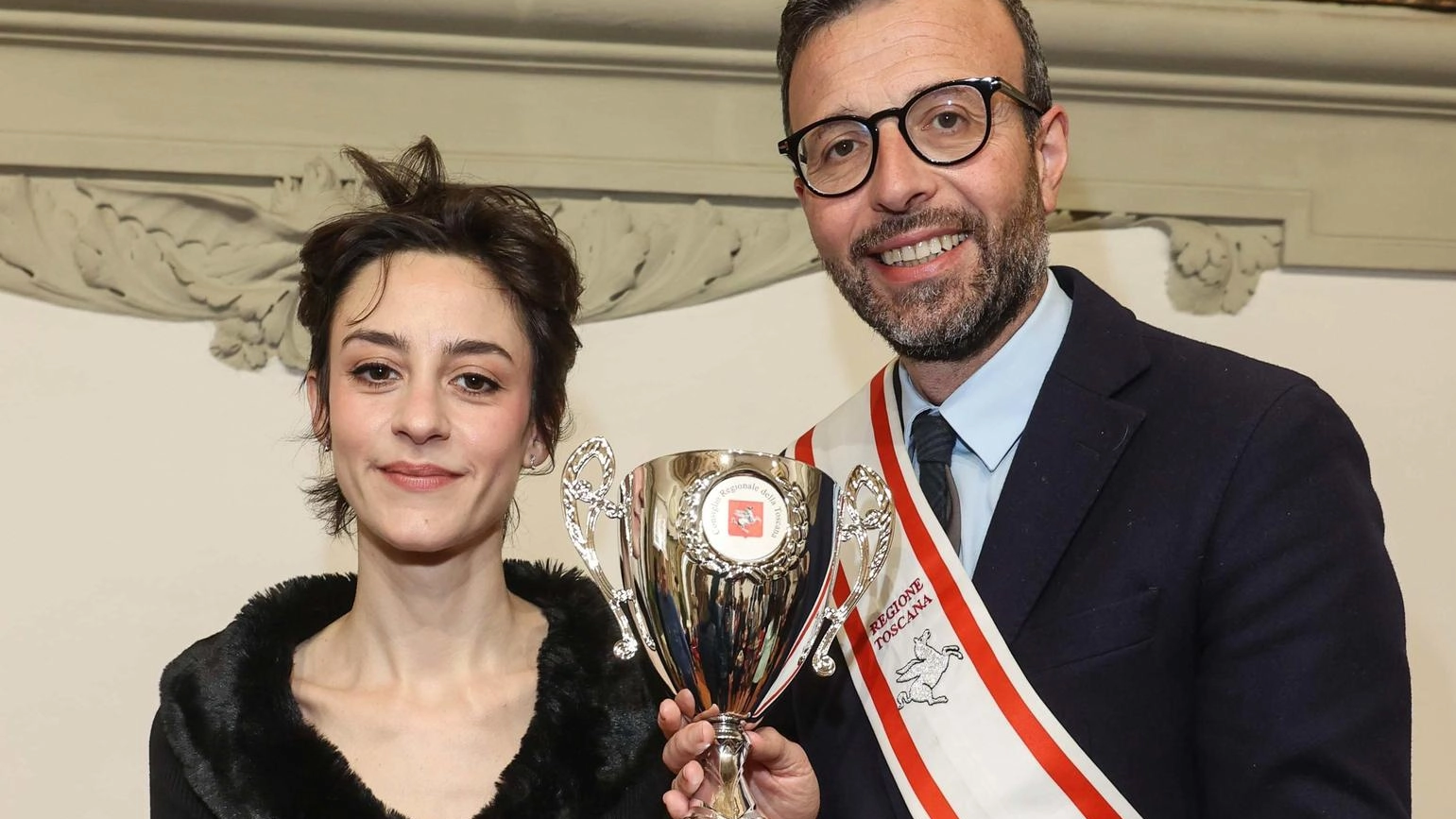 Eleonora Riso, vincitrice di Masterchef Italia, ricevuta dal presidente del Consiglio Regionale per il suo talento culinario unico. Progetti futuri di un ristorante che unisca tradizione e creatività.