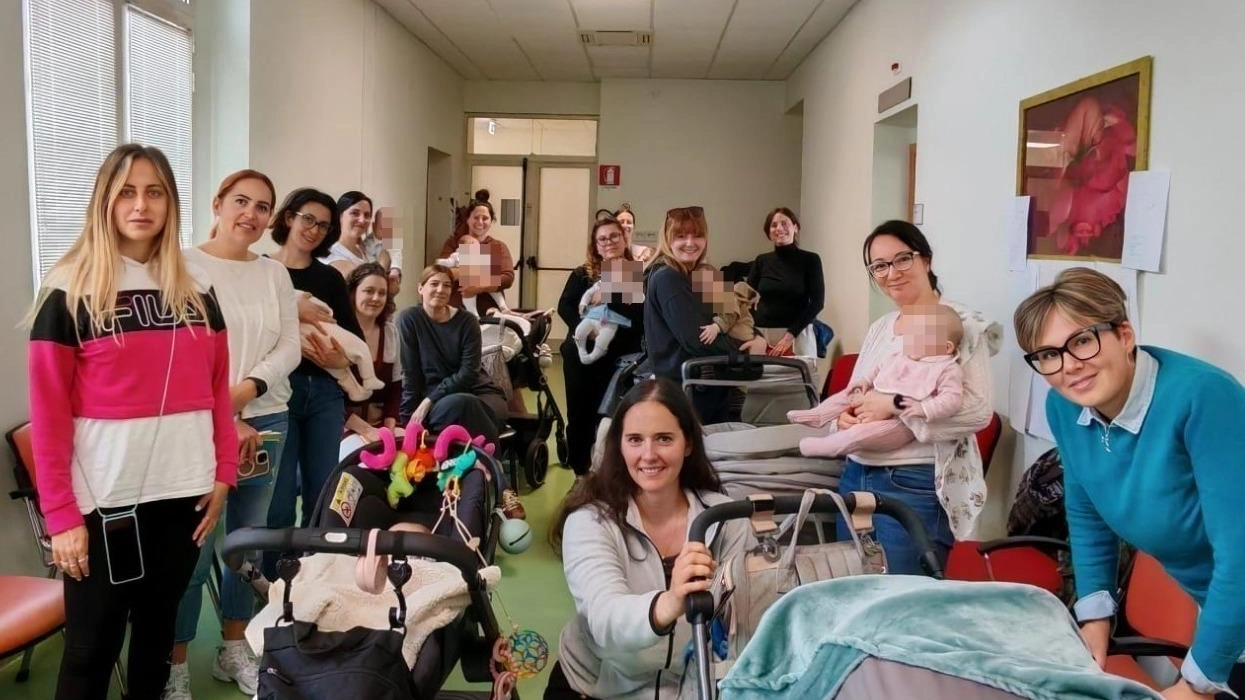 Sono stati accolti negli ambienti consultoriali della Versilia, per offrire loro consigli e maggiore consapevolezza su tematiche di attualità e...