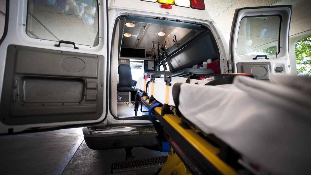 Un mezzo di soccorso Un mezzo di soccorso