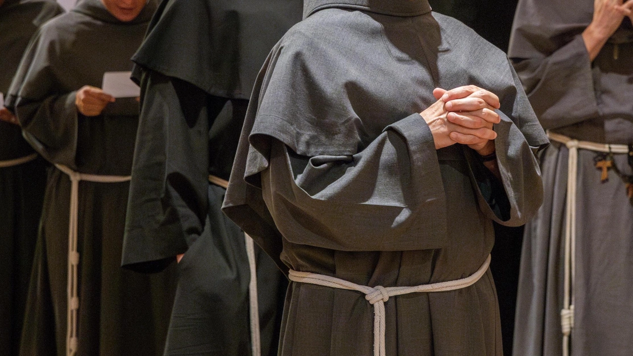 Fra Carlos Trovarelli subito dopo l’elezione: «. Ho accettato l’incarico nel nome del Signore – ha dichiarato – per obbedienza e amore della comunità dei frati» Fra Carlos Trovarelli subito dopo l’elezione: «. Ho accettato l’incarico nel nome del Signore – ha dichiarato – per obbedienza e amore della comunità dei frati»