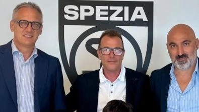 Il ds Melissano ha concretizzato ieri tre cessioni: Fontanarosa in prestito al Seravezza in Serie D, Cugnata alla Folgore Caratese... Il ds Melissano ha concretizzato ieri tre cessioni: Fontanarosa in prestito al Seravezza in Serie D, Cugnata alla Folgore Caratese...