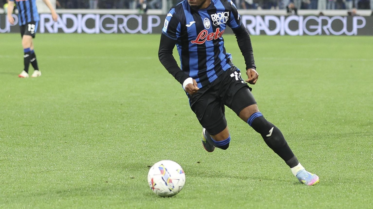 Inter, Lookman nel mirino. Il Milan batte su Vlahovic