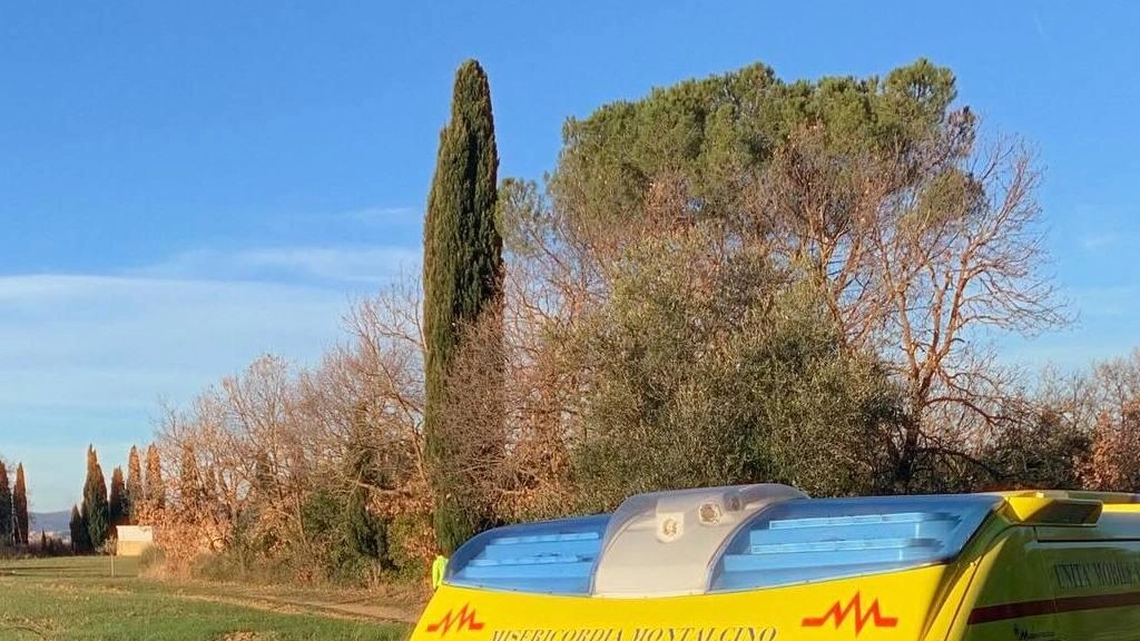 Sul luogo dell’incidente anche la Misericordia di Montalcino Sul luogo dell’incidente anche la Misericordia di Montalcino