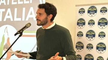 Inchiesta lettere anonime. “Festini, droga, loggia”, Cocci sotto ricatto: “È anche revenge porn”