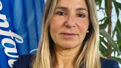 AREZZO "Con la fine dell’anno scolastico, rivolgo un saluto caloroso a tutti gli studenti e le studentesse del nostro territorio,... AREZZO "Con la fine dell’anno scolastico, rivolgo un saluto caloroso a tutti gli studenti e le studentesse del nostro territorio,...