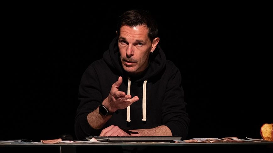 Marco Brinzi, tra i protagonisti della stagione teatrale Marco Brinzi, tra i protagonisti della stagione teatrale