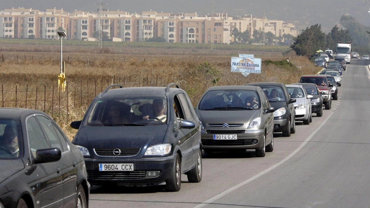 Assessore: 'Ieri migliaia di auto allontanate in tempo record'