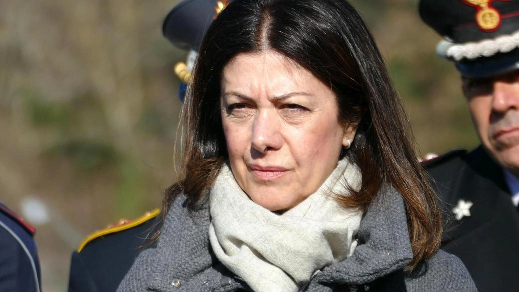 Il questore Maria Luisa Di Lorenzo ha firmato il provvedimento