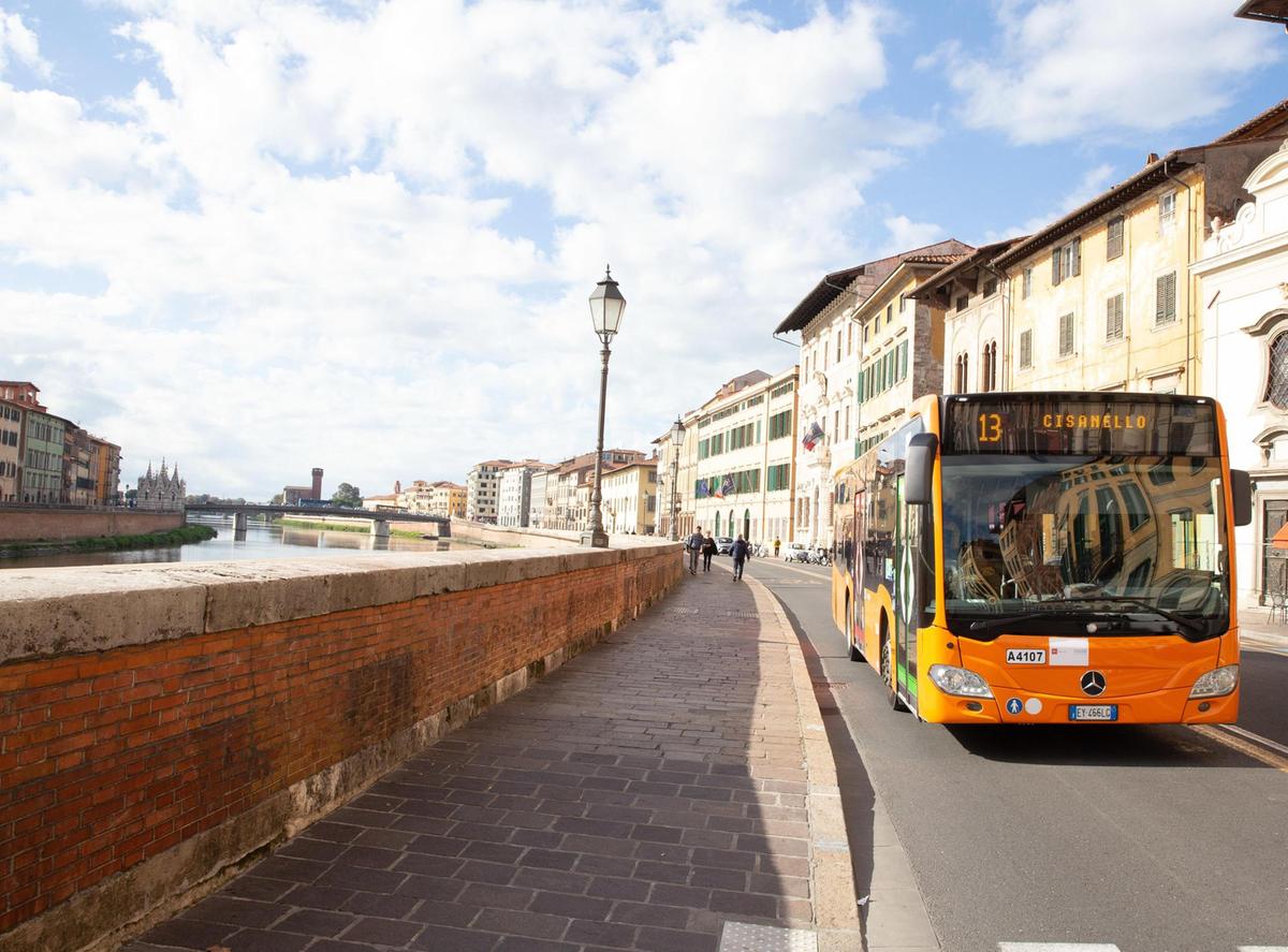 siamo turisti non portoghesi pagare a bordo 232 un8217odissea nonno e nipotini multati sul bus