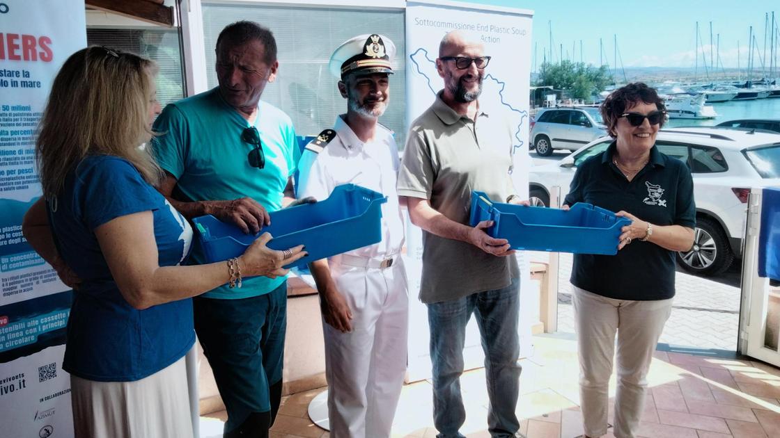presentato il progetto bluefishers lotta all8217inquinamento del mare