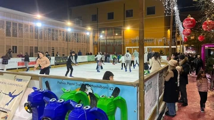 Natale a Quarrata: proseguono gli eventi previsti in calendario per le festività natalizie in città. Fino al 6 gennaio compreso,... Natale a Quarrata: proseguono gli eventi previsti in calendario per le festività natalizie in città. Fino al 6 gennaio compreso,...