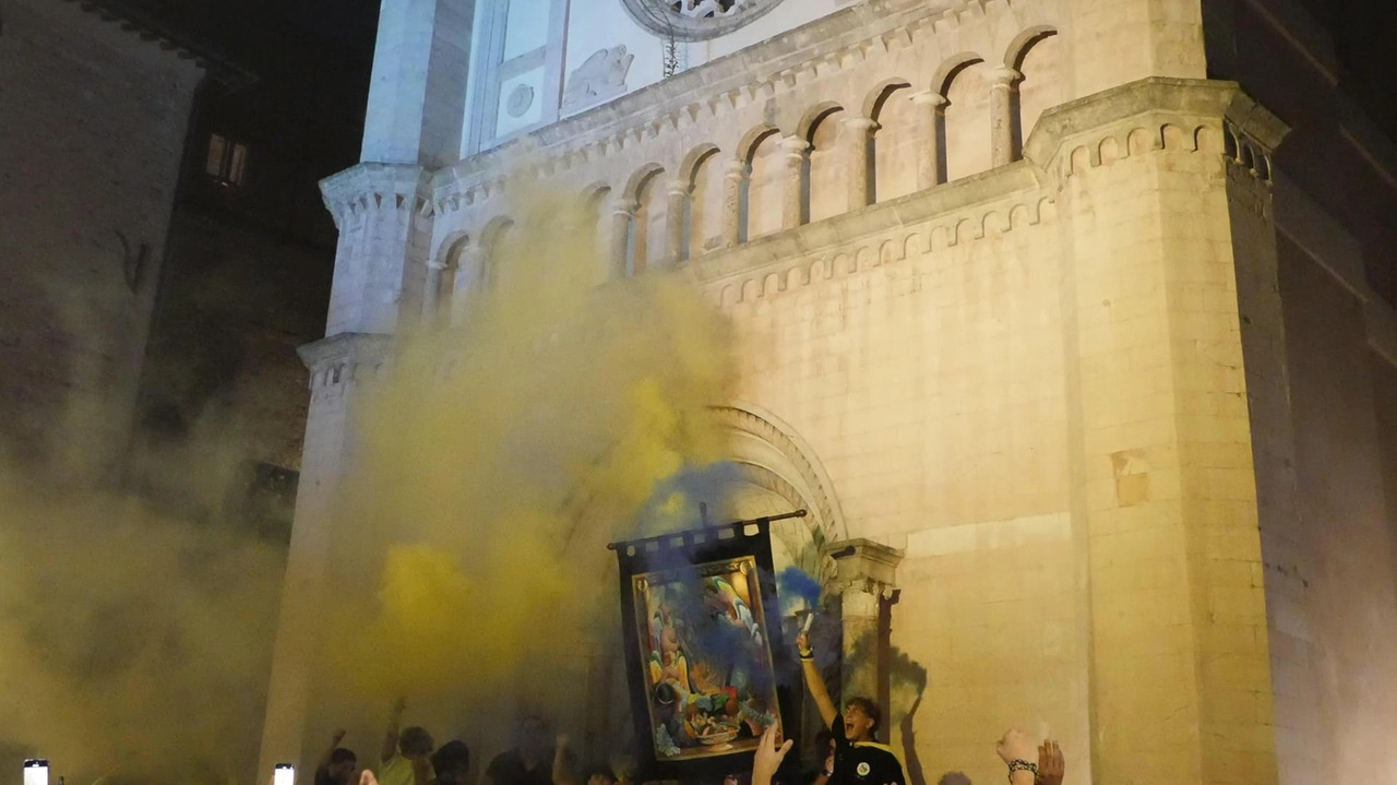 I festeggiamenti per la vittoria del quartiere Borgo san Martino I festeggiamenti per la vittoria del quartiere Borgo san Martino