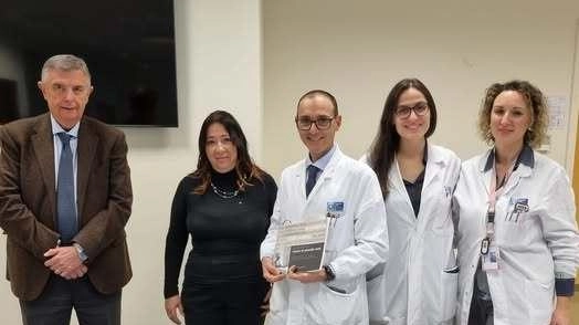 Sono state ufficialmente consegnate ieri dal Rotary Club di Lucca all’ospedale San Luca circa 70 foto storiche dedicate al mondo...