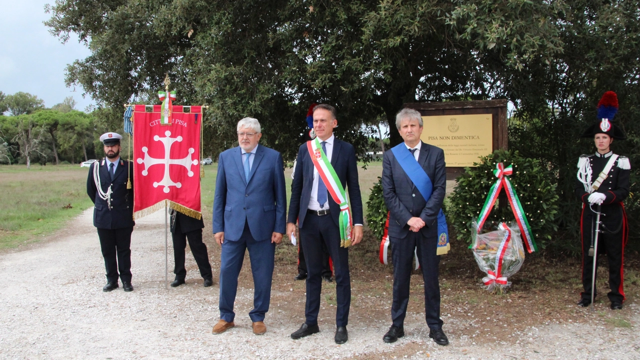 La cerimonia di commemorazione La cerimonia di commemorazione
