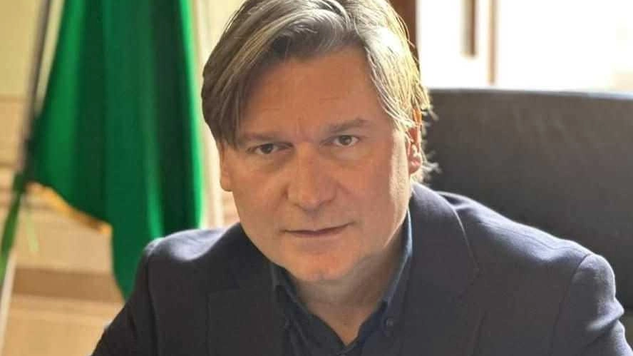 Il sindaco Andrea Casamenti ha emesso nuovamente l’ordinanza a tutela della nidificazione dei gheppi, interdicendo l’area interessata di Ansedonia per...