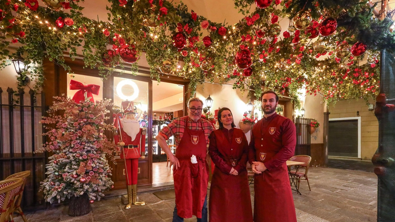 Laura Lelli, Piero Lelli e Tommaso Mori dell’Osteria I canto ghibellino Laura Lelli, Piero Lelli e Tommaso Mori dell’Osteria I canto ghibellino