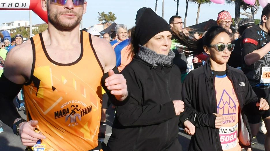 La White marble marathon. ogni anno richiama migliaia di sportivi da tutto il mondo La White marble marathon. ogni anno richiama migliaia di sportivi da tutto il mondo