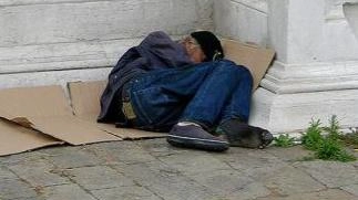Per combattere l’emergenza freddo l’Arcidiocesi metterà a disposizione 15 nuovi posti letto Per combattere l’emergenza freddo l’Arcidiocesi metterà a disposizione 15 nuovi posti letto