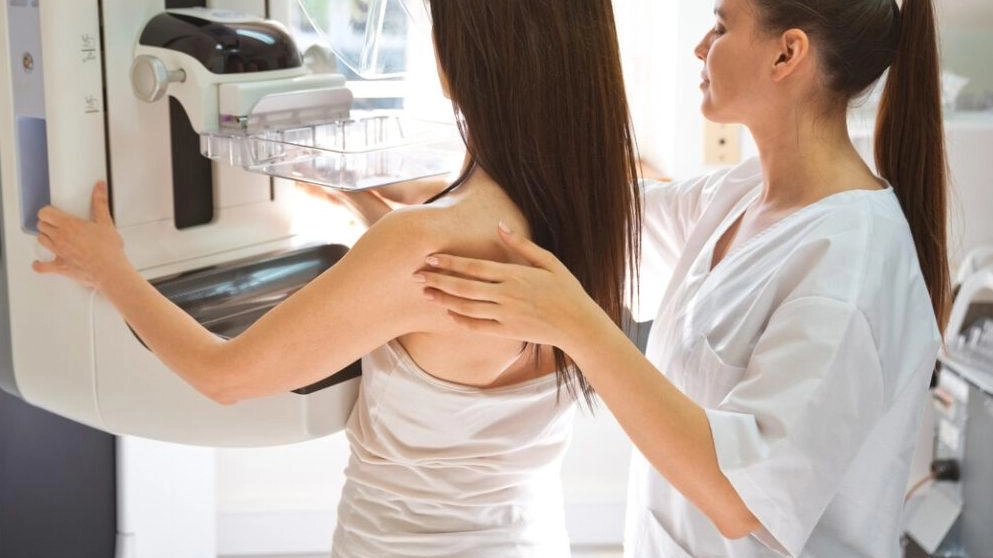 I controlli senologici sono riservati alle donne con età compresa fra i 25 e i 40 anni