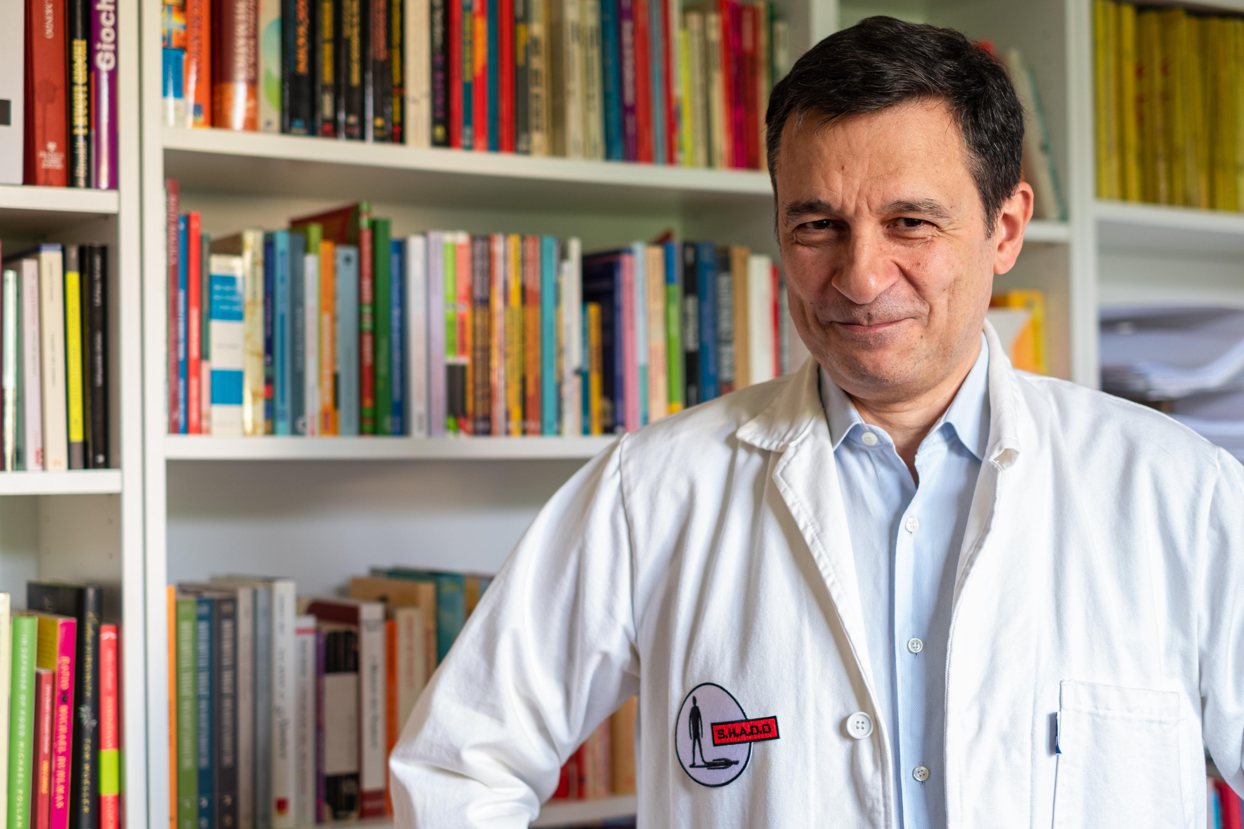 Dubbi sul cibo? C’è il divulgatore Dario Bressanini Dubbi sul cibo? C’è il divulgatore Dario Bressanini