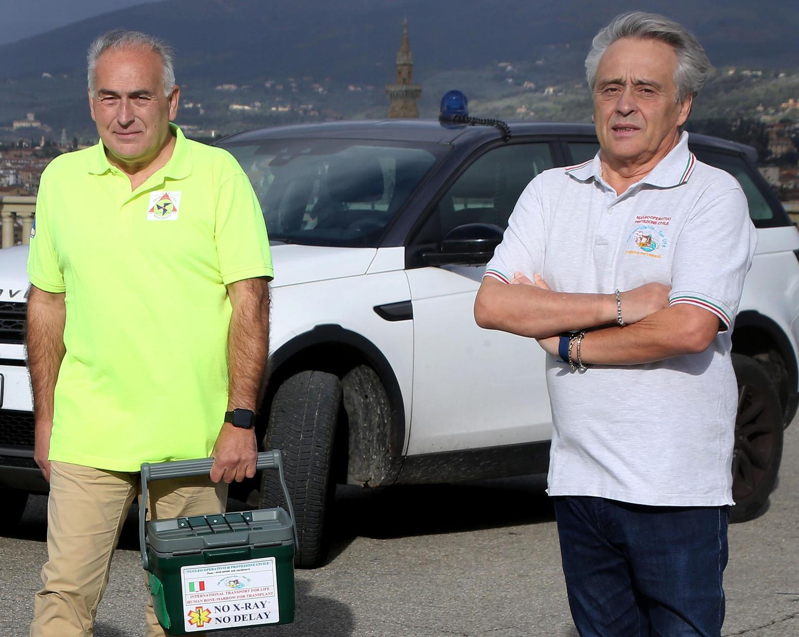 Derubati gli angeli dei trapianti. Via pc e telefonini dalla sede. L’appello: "Aiutateci a ripartire" Derubati gli angeli dei trapianti. Via pc e telefonini dalla sede. L’appello: "Aiutateci a ripartire"