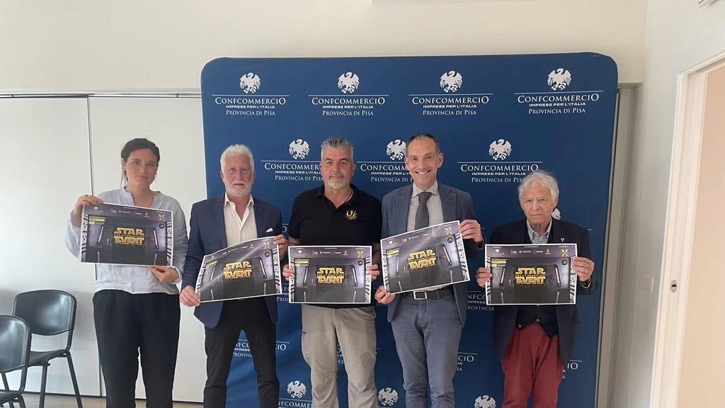 La presentazione della kermesse nella sede di Confcommercio Provincia di Pisa. alla presenza dell’assessore a commercio e turismo Paolo Pesciatini La presentazione della kermesse nella sede di Confcommercio Provincia di Pisa. alla presenza dell’assessore a commercio e turismo Paolo Pesciatini