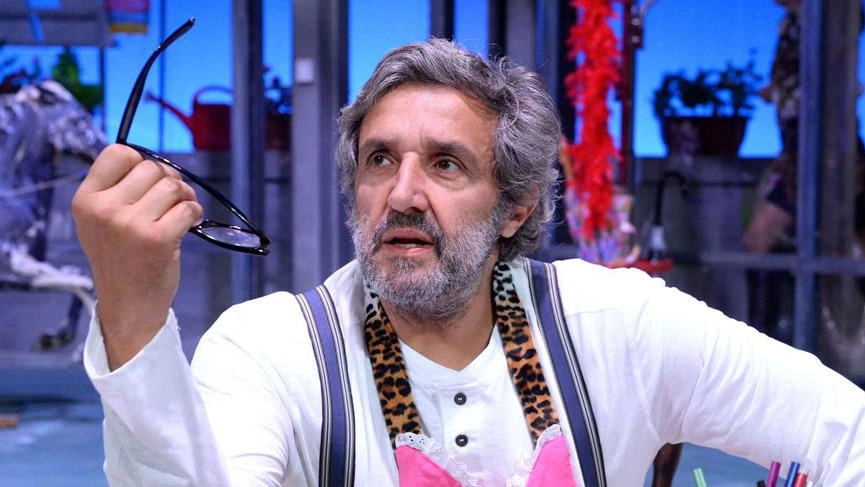 La stagione 24-25 del Teatro Comunale Luca Ronconi di Gubbio offre otto spettacoli tra classici, danza contemporanea e beniamini del pubblico, esprimendo la cultura e il sentire della comunità. In programma opere di grande spessore artistico che spaziano dalla commedia alla danza, con protagonisti di rilievo come Nino Manfredi e Flavio Insinna. La stagione 24-25 del Teatro Comunale Luca Ronconi di Gubbio offre otto spettacoli tra classici, danza contemporanea e beniamini del pubblico, esprimendo la cultura e il sentire della comunità. In programma opere di grande spessore artistico che spaziano dalla commedia alla danza, con protagonisti di rilievo come Nino Manfredi e Flavio Insinna.