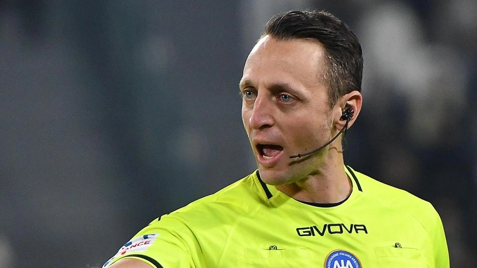 E’ stato chiamato un arbitro esperto come Rosario Abisso della sezione di Palermo ad arbitrare il match di domenica tra...