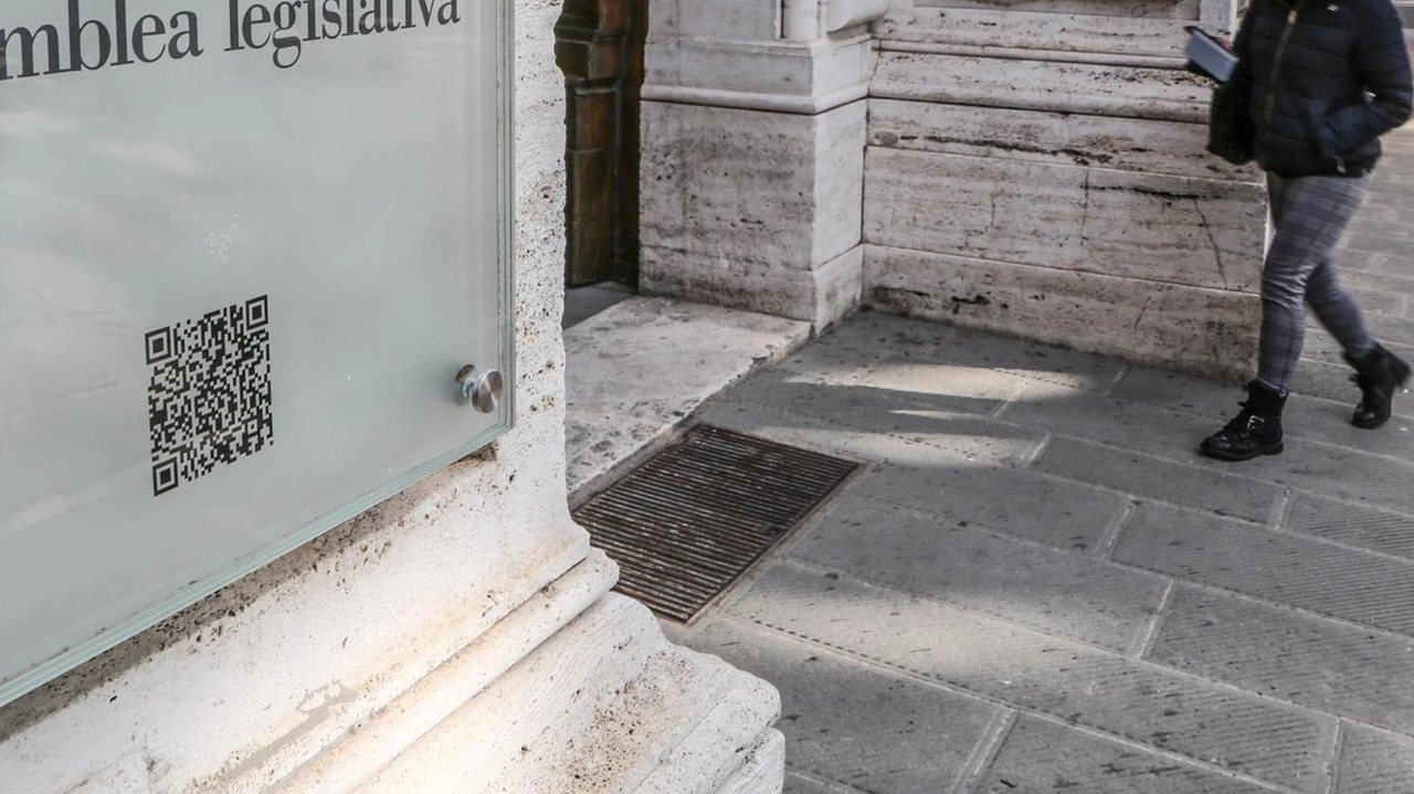 L’ingresso di Palazzo Cesaroni, a Perugia, sede del Consiglio regionale dell’Umbria L’ingresso di Palazzo Cesaroni, a Perugia, sede del Consiglio regionale dell’Umbria
