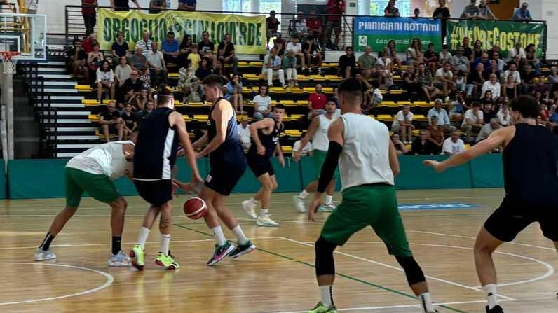 Nel test di ieri vince la Virtus, ma anche il Costone lancia buoni segnali . Nel test di ieri vince la Virtus, ma anche il Costone lancia buoni segnali .