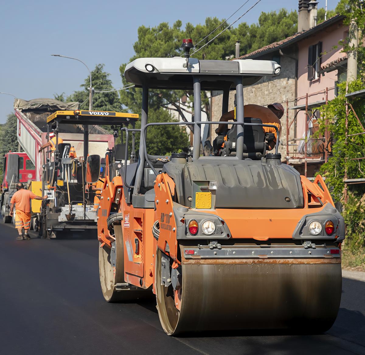 Asfalto nuovo . Ecco le strade. Occhio ai divieti