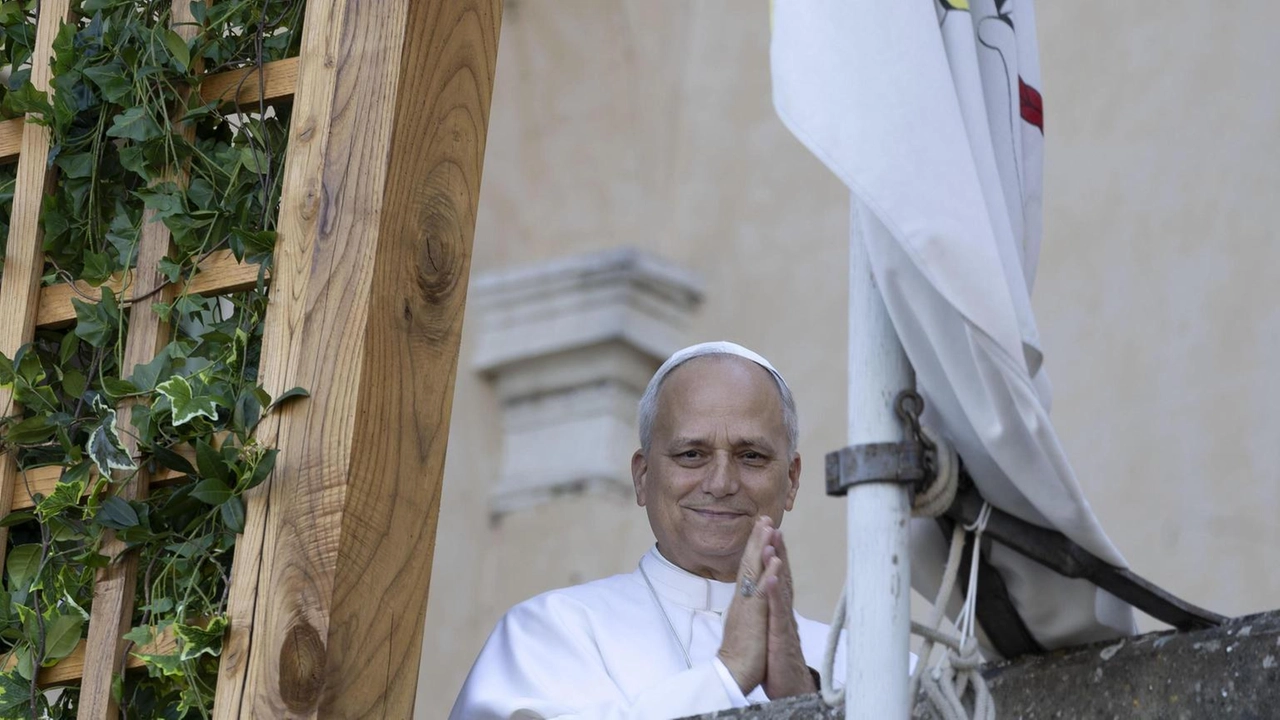 Del tempo estivo, "facciamone l'occasione per prenderci cura gli uni degli altri", "per offrirci reciprocamente comprensione" ma "facciamolo con... Del tempo estivo, "facciamone l'occasione per prenderci cura gli uni degli altri", "per offrirci reciprocamente comprensione" ma "facciamolo con...