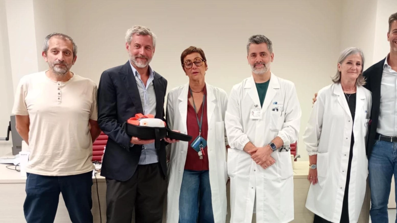 La Fondazione Pitigliani ha donato quattro visori all’ospedale La Fondazione Pitigliani ha donato quattro visori all’ospedale