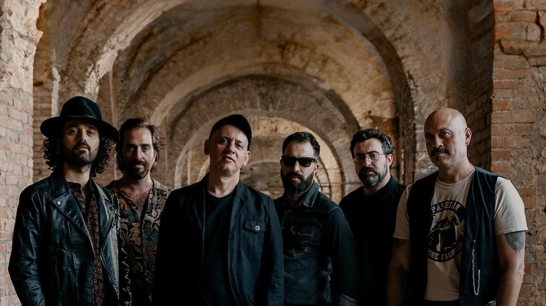 Al via il Support Your Local Festival. Gli ’operai’ del Muro del canto