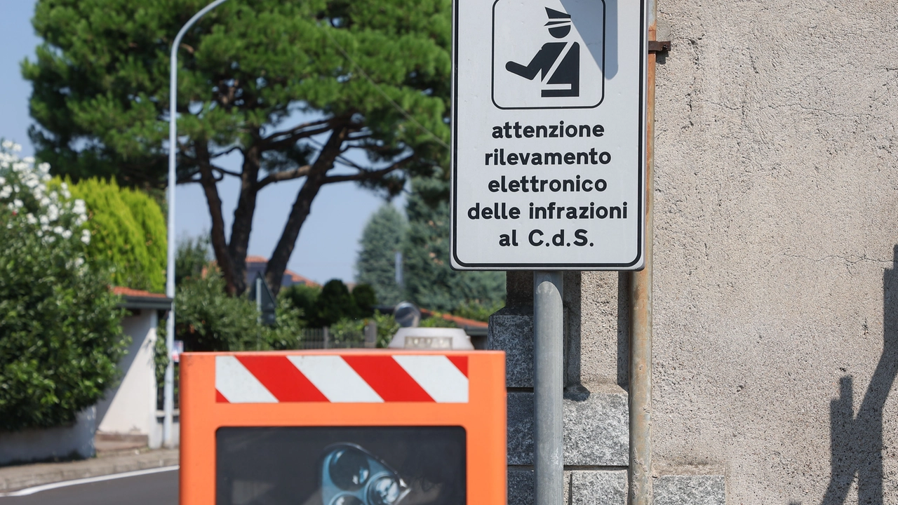 Un autovelox (foto di archivio)