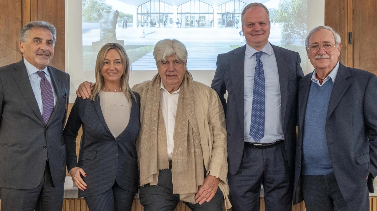 Il Cda della Fondazione Mitoraj: da sinistra il dimissionario Francesco Ferroni, Rosaria Sommariva, il presidente Jean-Paul Sabatié, Eike Schmidt, entrato dopo le dimissioni di Caterina Bon di Valsassina e Medrisio, e Adolfo Agolini Il Cda della Fondazione Mitoraj: da sinistra il dimissionario Francesco Ferroni, Rosaria Sommariva, il presidente Jean-Paul Sabatié, Eike Schmidt, entrato dopo le dimissioni di Caterina Bon di Valsassina e Medrisio, e Adolfo Agolini
