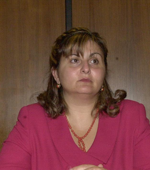 chiude lo sportello di carrara