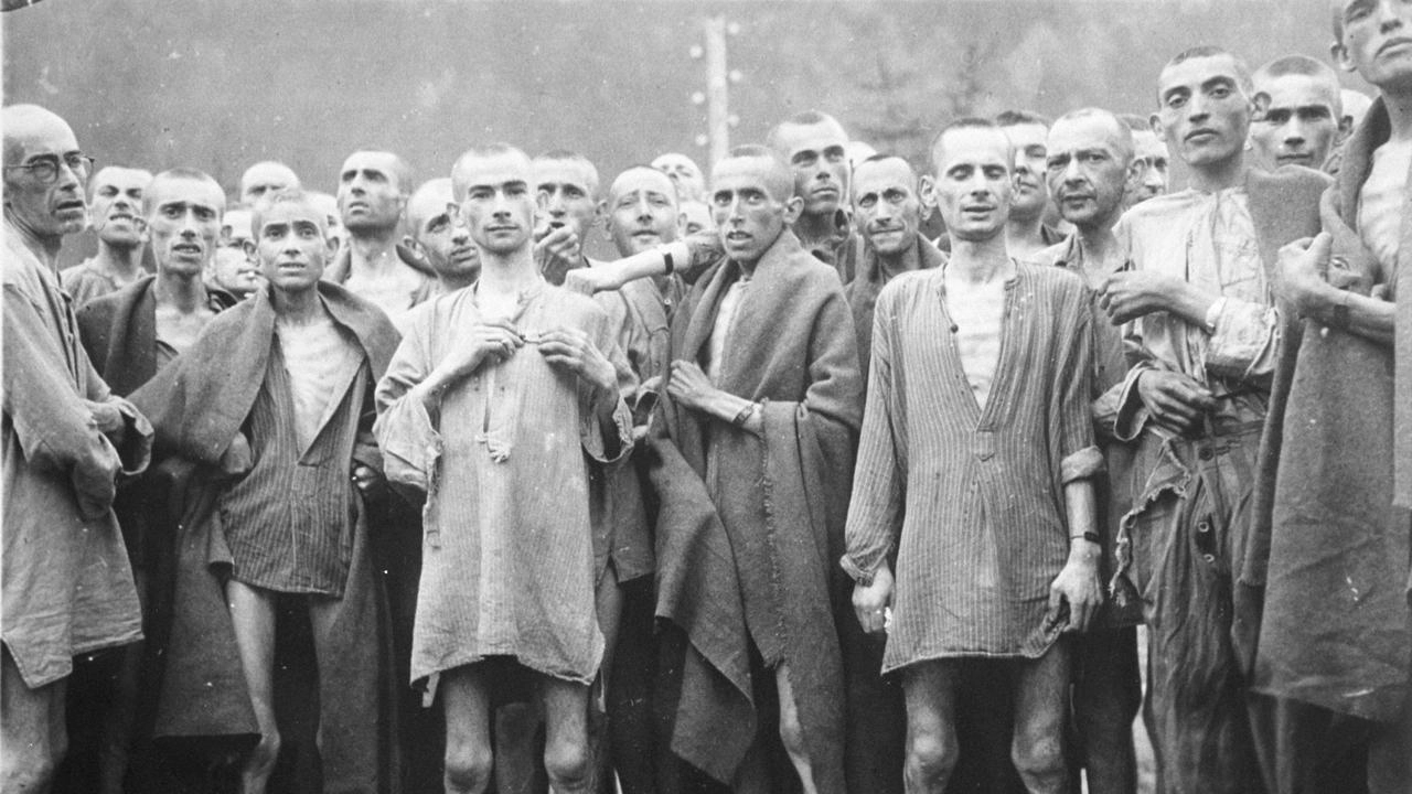 Un’immagine simbolo dei campi di concentramento Un’immagine simbolo dei campi di concentramento
