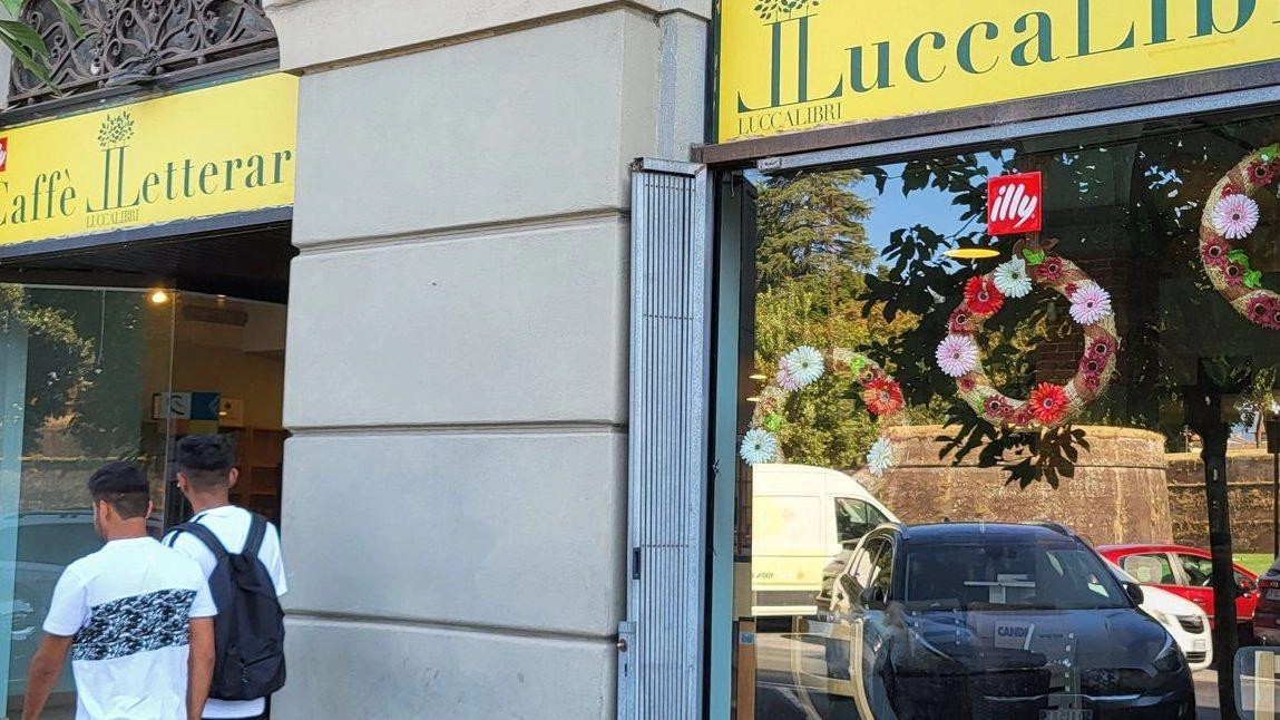 La titolare del caffé letterario di viale Regina Margherita che ha chiuso i battenti torna sulla decisione con un post “Il problema riguarda tutto il settore della piccola e media impresa“. La titolare del caffé letterario di viale Regina Margherita che ha chiuso i battenti torna sulla decisione con un post “Il problema riguarda tutto il settore della piccola e media impresa“.