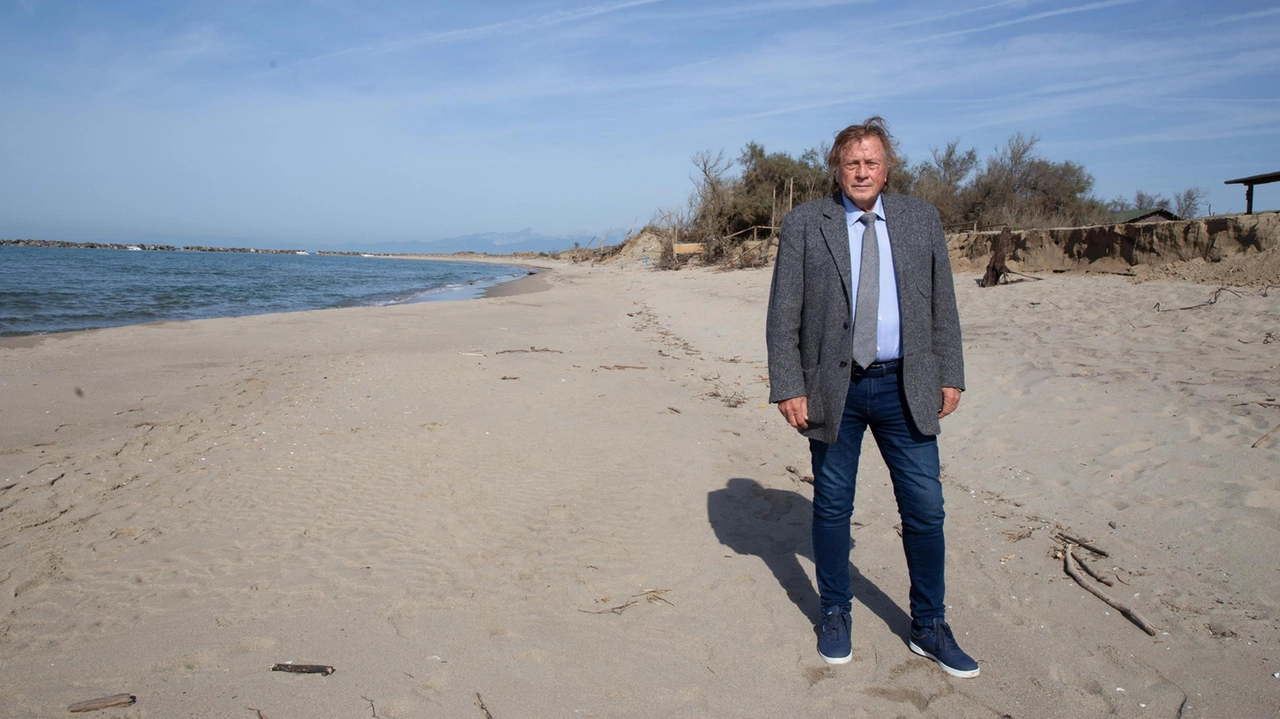 Il presidente del Parco Bani: "Tentativi di campeggio abusivo a Ferragosto. Riaprire il dialogo per una piccola porzione per l’accesso a chi viene in barca". .