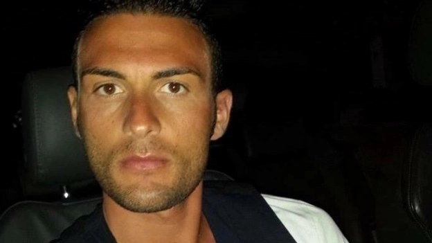 Yuri Galli, l'elettricista morto nel 2015 Yuri Galli, l'elettricista morto nel 2015