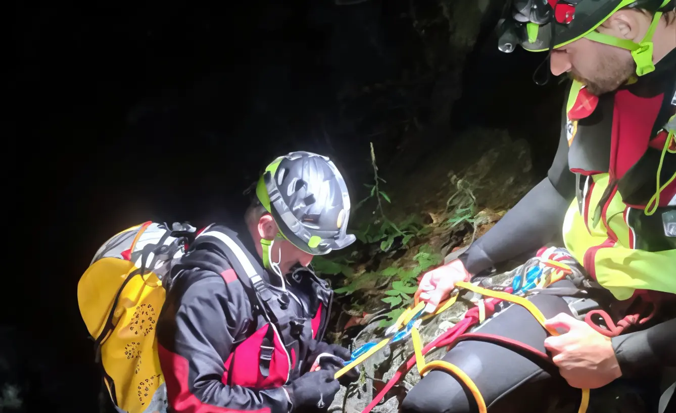 Monte Serva, escursioniste di Pontedera salvate dal Soccorso alpino