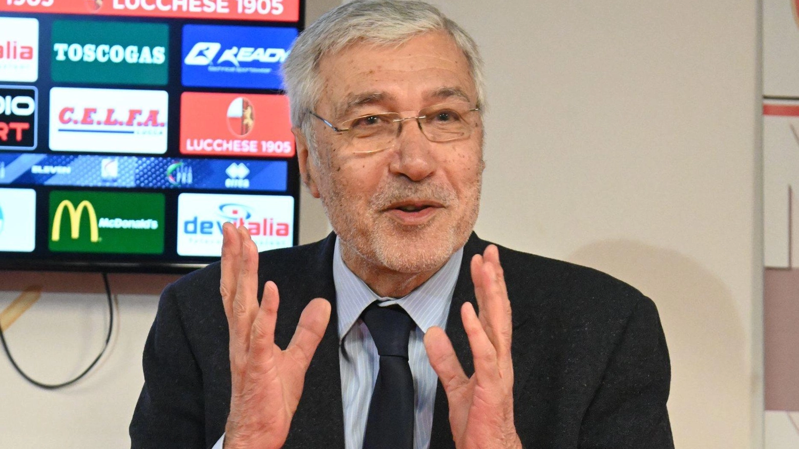Serie C. Dopo la stagione in cui la Lucchese ha fallito sia l’ingresso nei play-off che la Coppa Italia, al presidente toccherà la "ricostruzione"