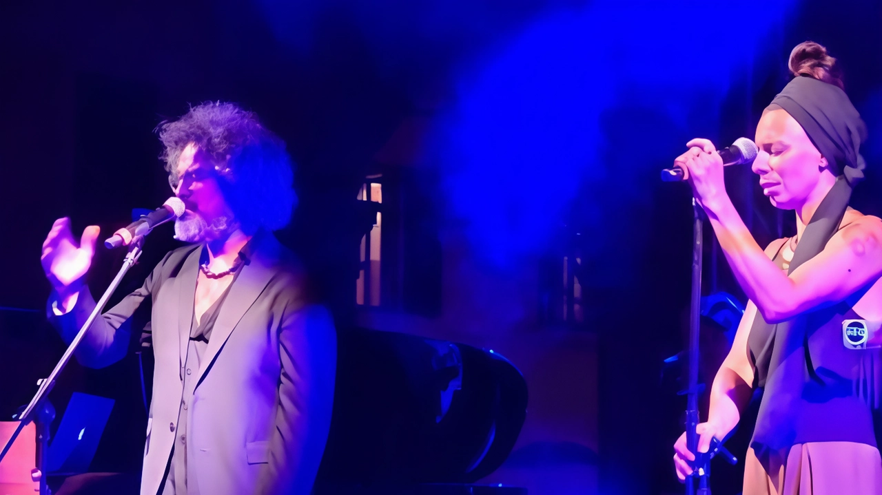 Il cantautore Simone Cristicchi terrà un concerto speciale a Arcidosso in memoria di Gonippo Bramerini, amato membro della comunità locale. L'evento, intitolato "per Gonippo", sarà un momento di unione e ricordo per tutti coloro che lo conoscevano.